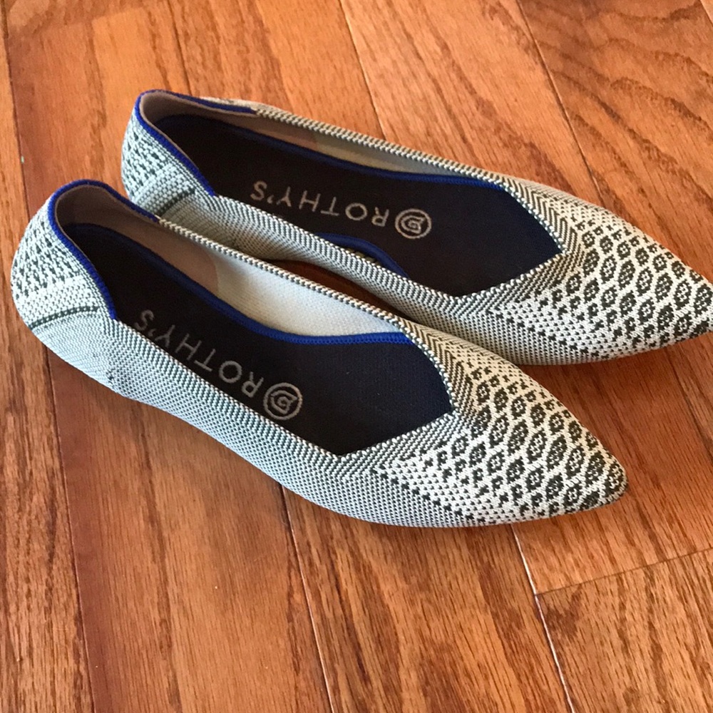 Rothys *pistachio python* like new worn twice